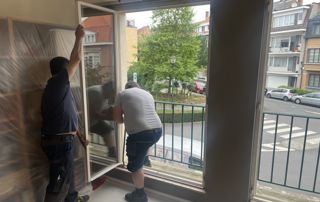 pose de châssis en PVC
