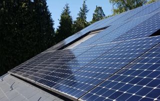 panneaux solaires photovoltaïques sur toiture