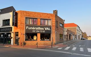 Devanture Funérailles VAL
